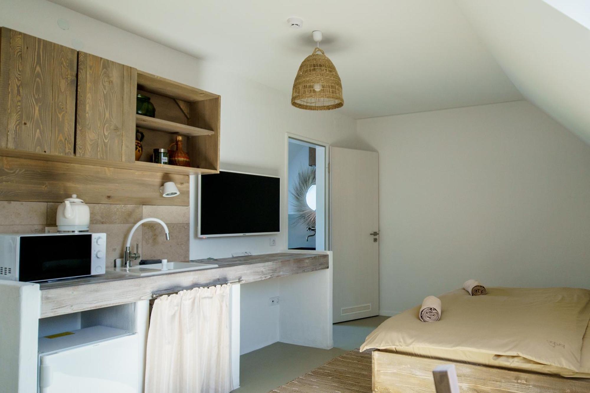 Kaska Haz Apartment Тихани Стая снимка